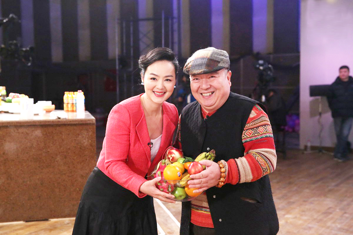 央视著名主持人孙小梅:为了工作10年不恋爱,而今生活状况怎样?