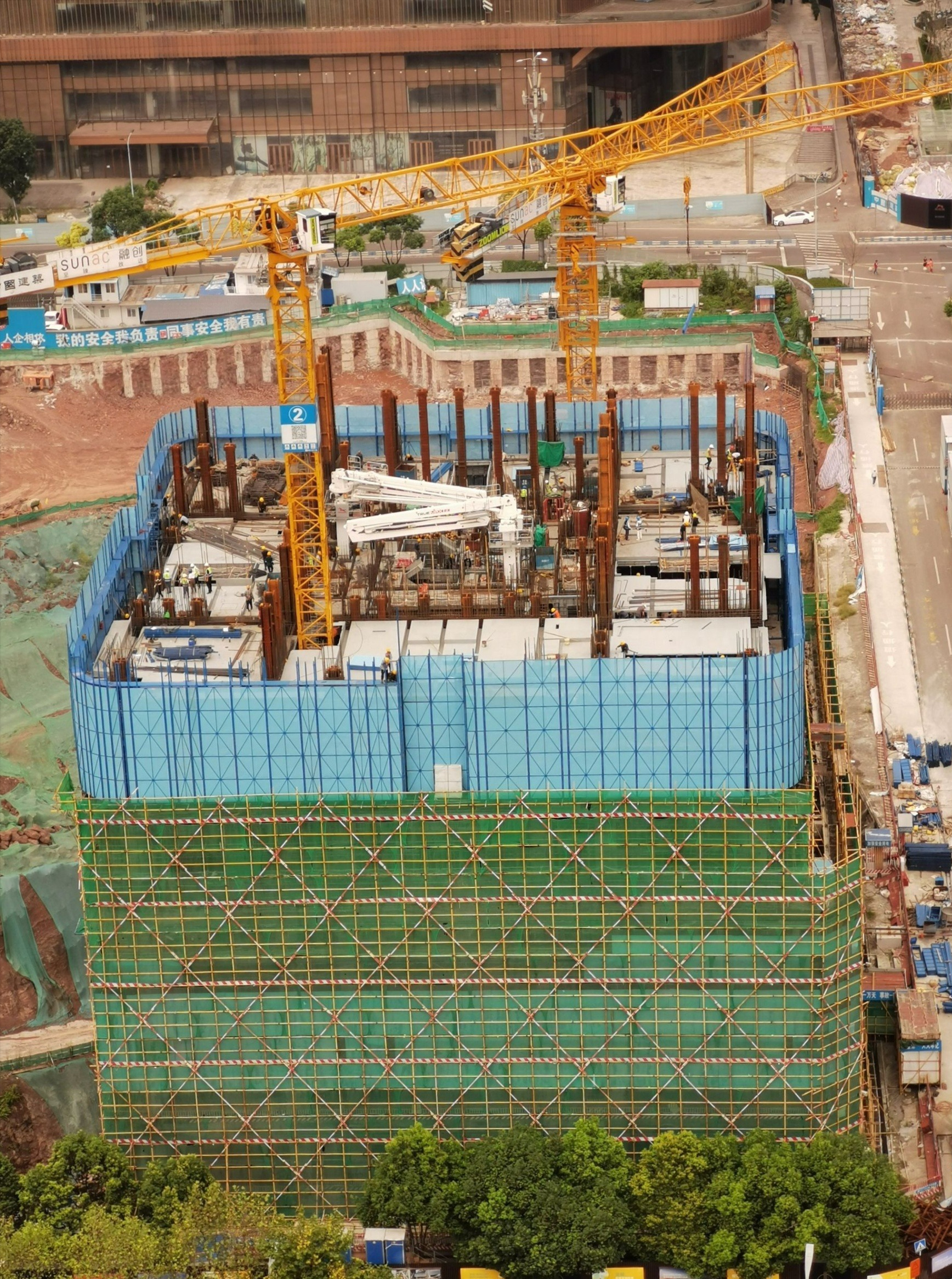 摩天城市——重庆，未来城市天际线将由十二座摩天楼引领