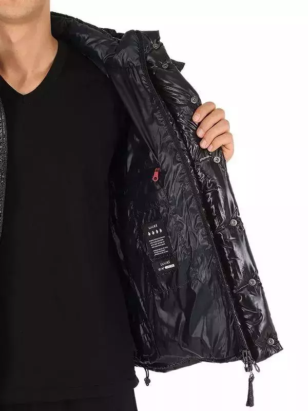 除了加拿大鹅，羽绒服你还有这些牌子可以买