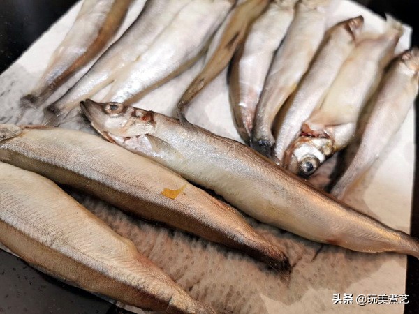 「年菜制作分享」 多春鱼简单料理方法