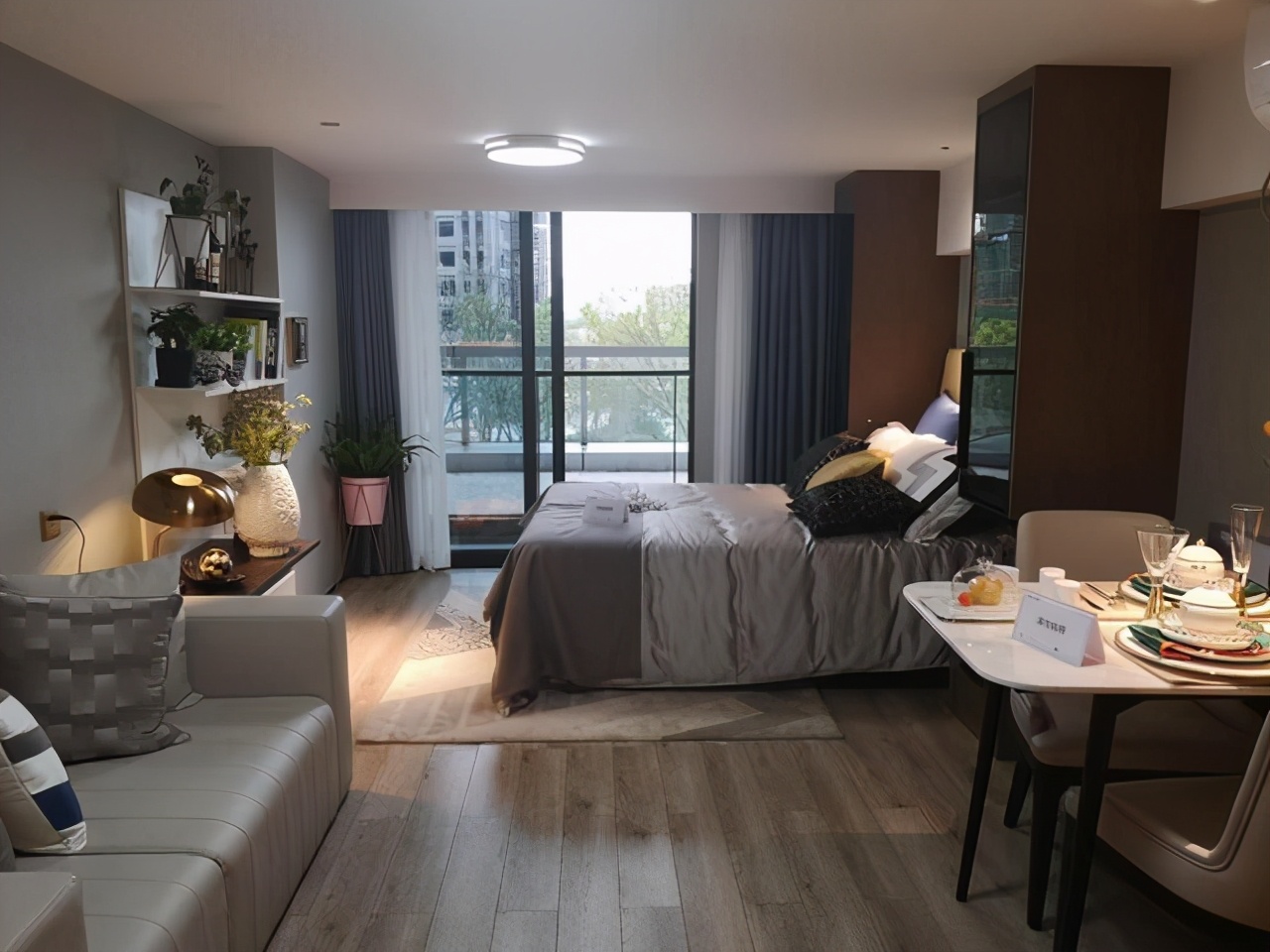 43平米loft，双层单独开门，独立空间互不干扰，装修真唯美