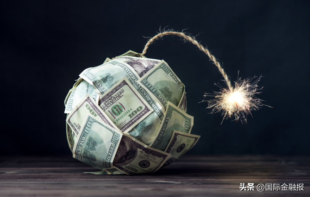 4亿港元保费一夜亏空！安盛投连险“爆雷”已被刑事立案