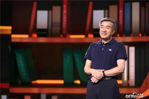 每天10公里！武汉大学副校长坚持跑步40年：我最佩服自己的是坚持