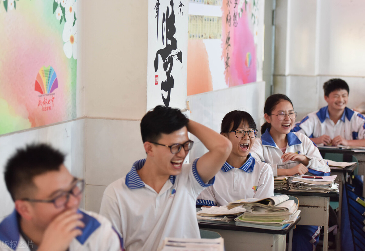 无房无户籍孩子上成都求学的途径，你了解吗