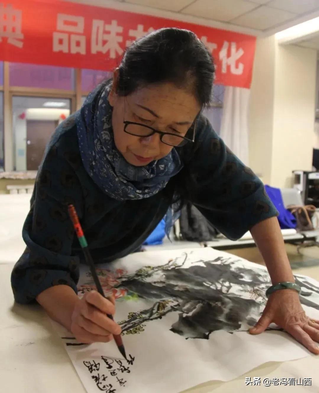 弘扬国学经典 品味书画艺术 太原市老年书画家协会走进爱尔眼科医院