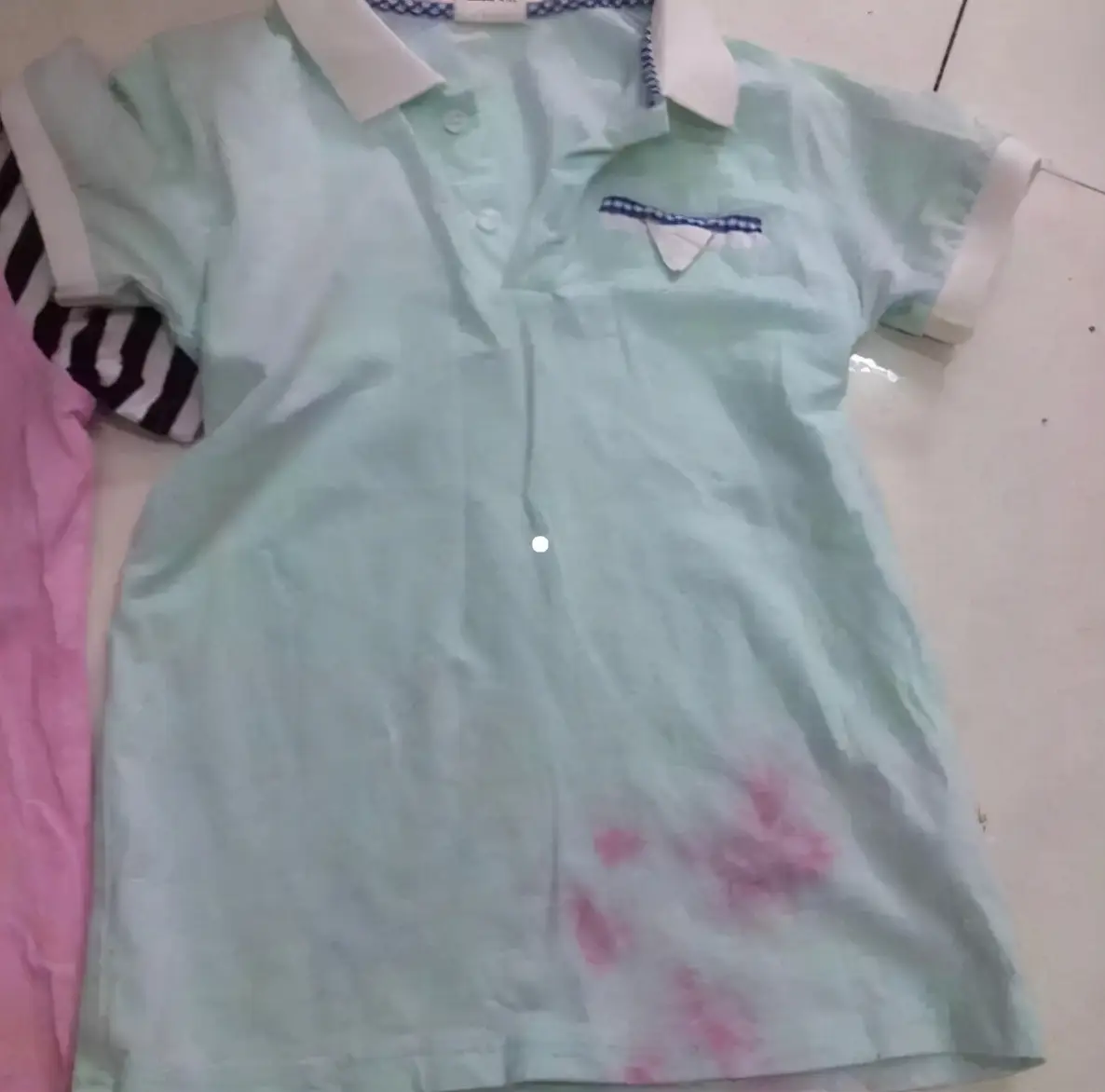 衣服染色怎么洗掉简单方法（衣服染色清洗妙招）