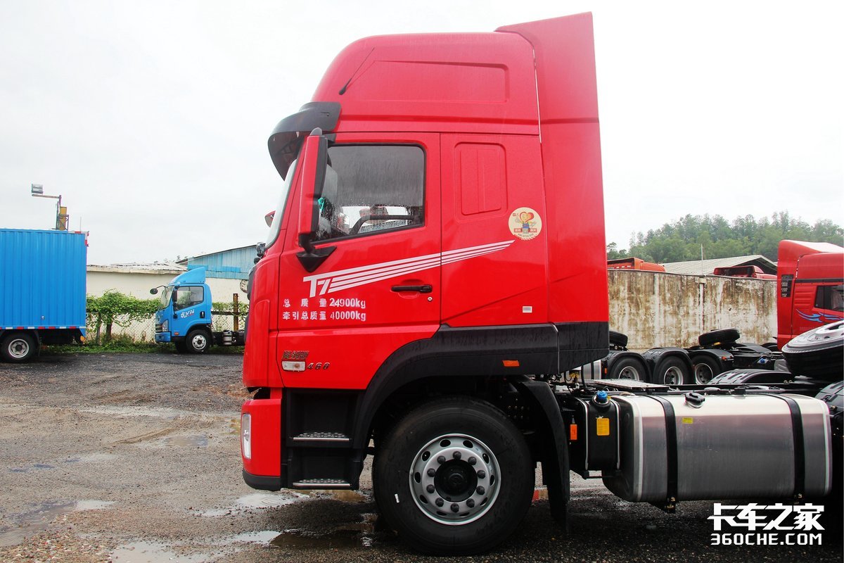 东风汽车牵引车价格(动力链6万公里长保养) - 价格百科