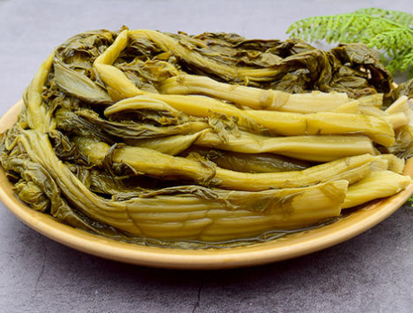 秋季酸菜制作方法与保存技巧