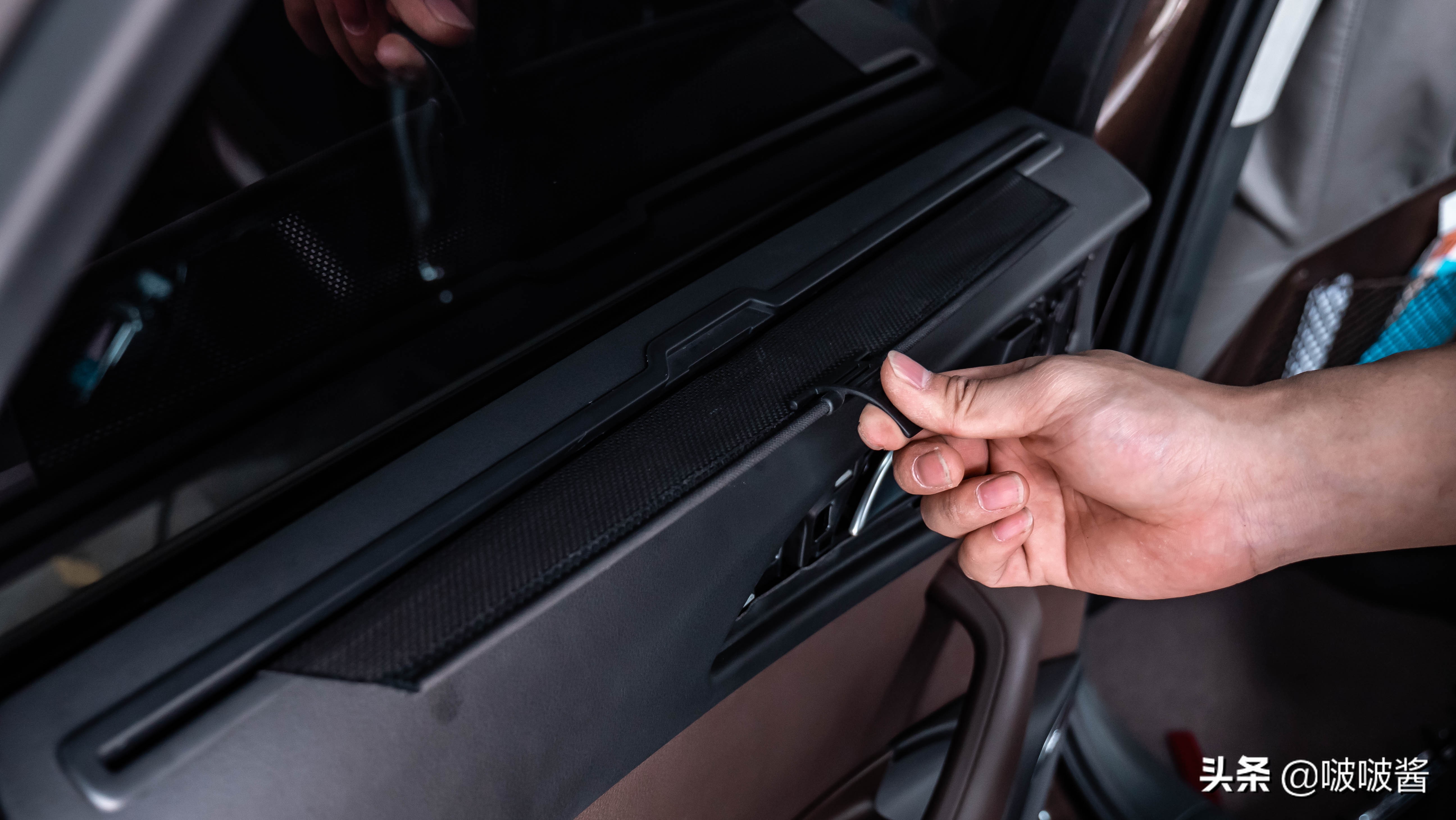 奥迪A6L改装后排遮阳帘，你有这几个困扰吗？