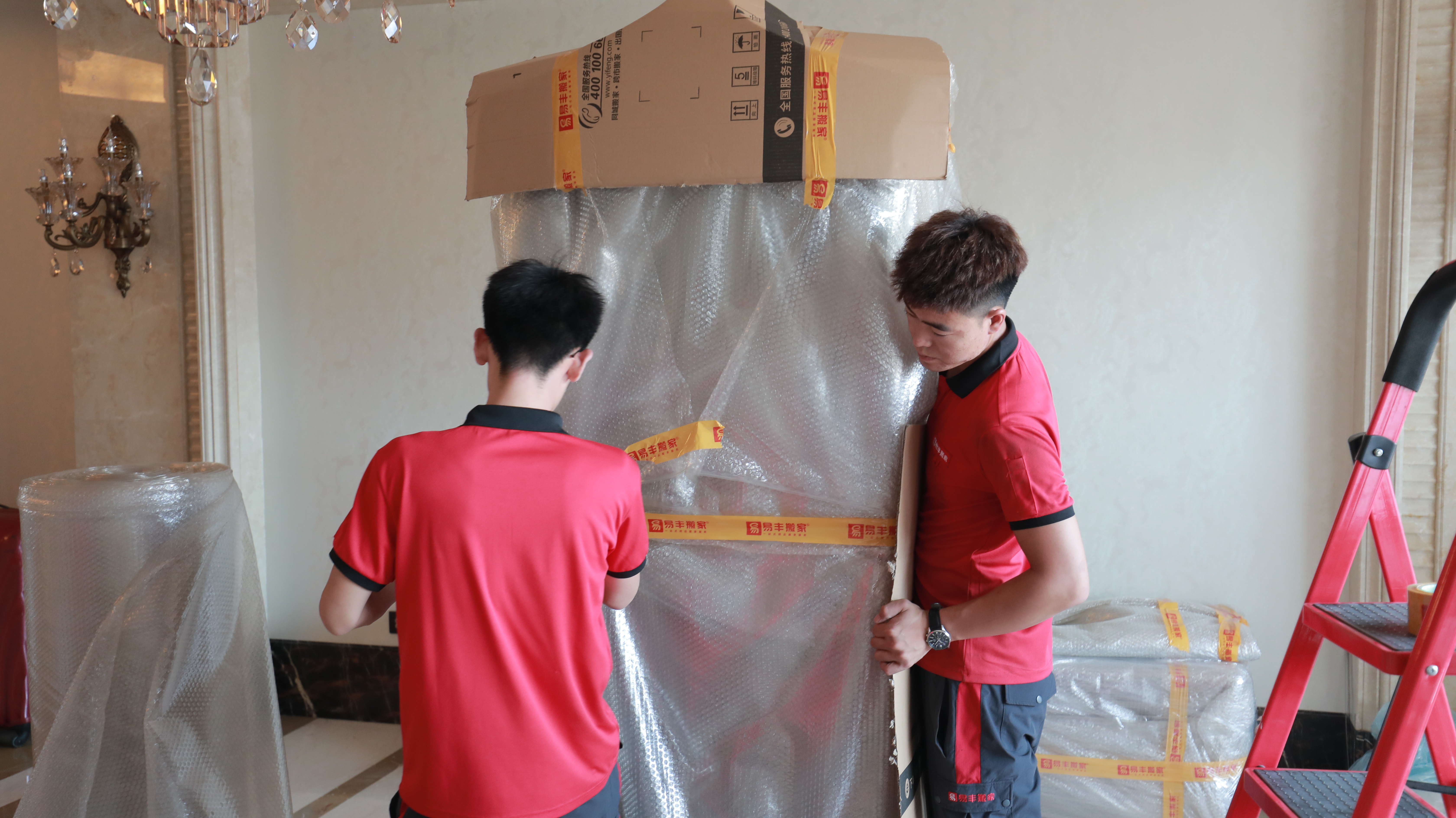 长途搬家怎样最便宜?走物流还是找搬家公司好?详细解答在这