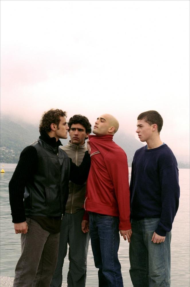 暴徒三兄弟电影剧情「分析」 _晶羽科技