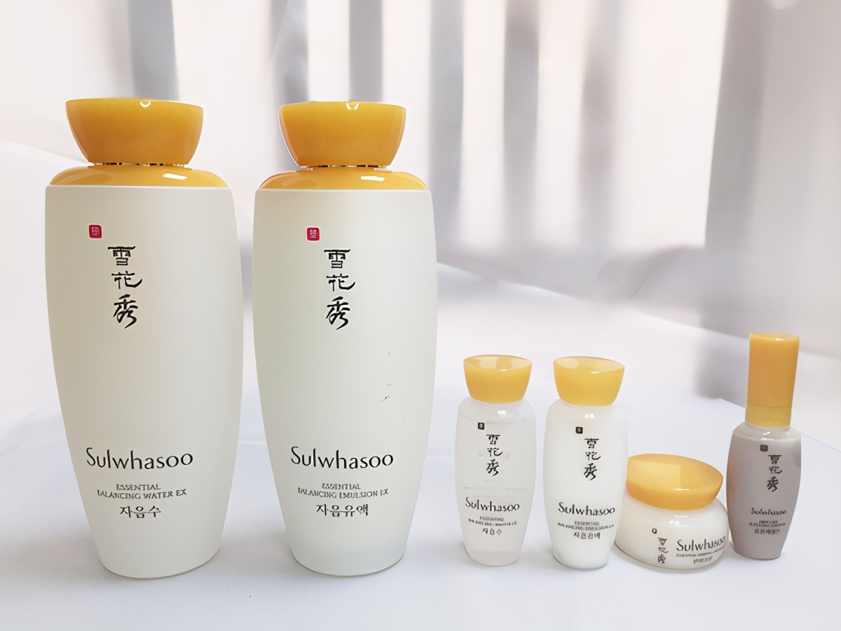 公認好用的5款大牌“水乳”，雅詩蘭黛抗初老，雪花秀滋潤度高