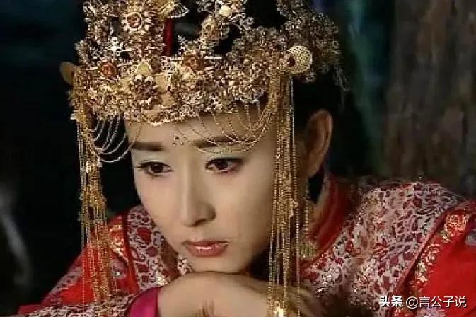 10大“秘史美人”今昔对比，有人改名退圈，有人成导演“小女友”