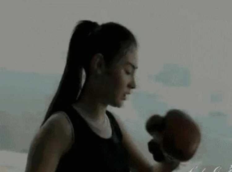 41岁张柏芝《浪姐2》神颜照出圈！鼻型优越，隆鼻都长不成这样