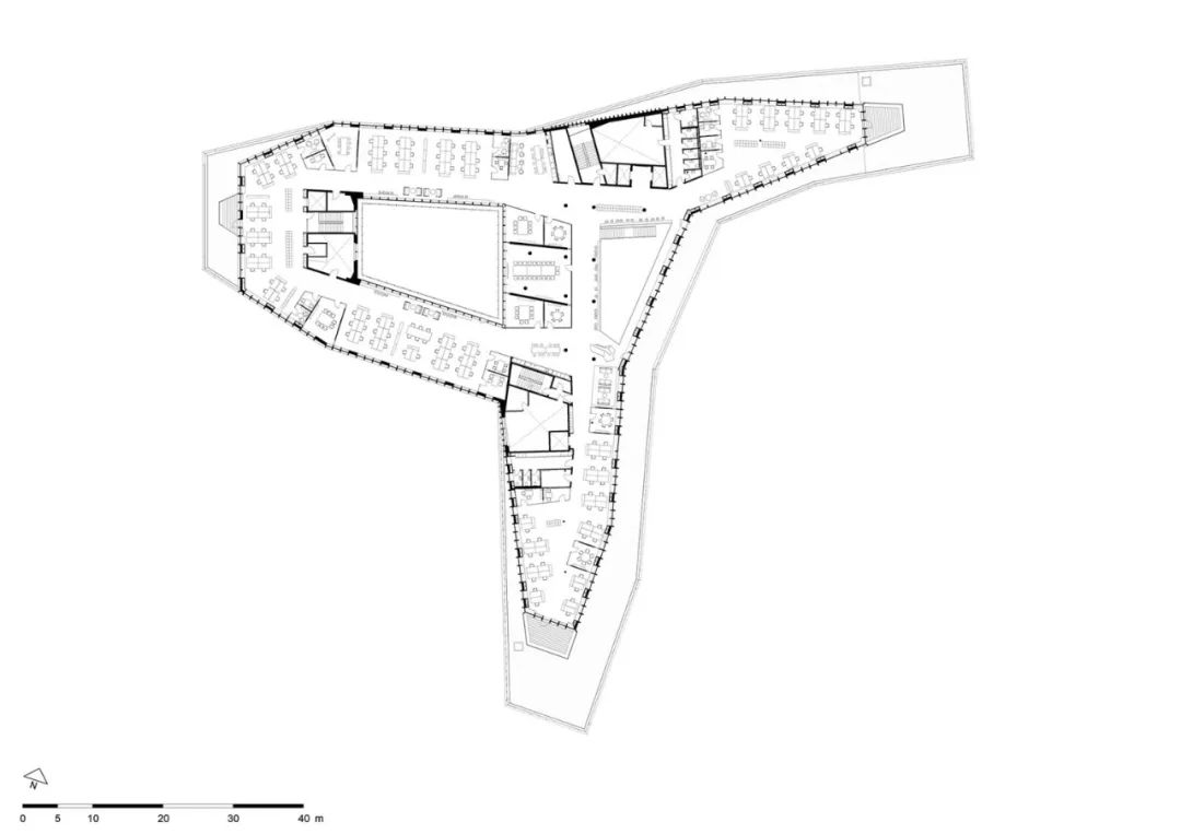 嘉士伯新总部大楼，可回收的黄铜外立面，示范了真正可持续理念
