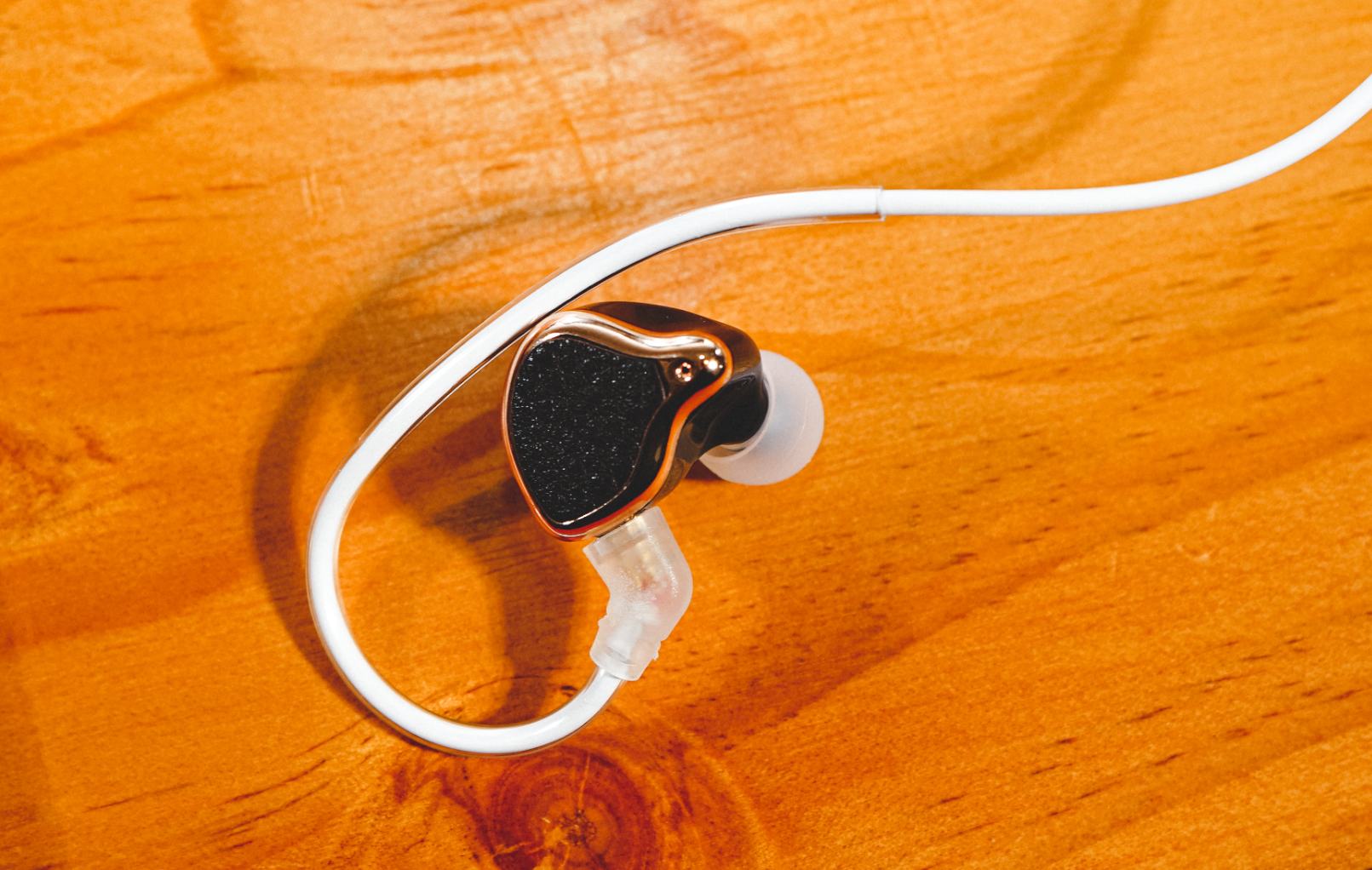 TFZ T2 PRO耳机上手体验：好声音是基础，类模块化的设计更是亮点