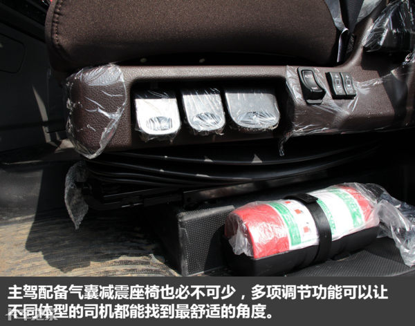 600马力+福伊特液缓、多项安全系统，实拍东风旗舰牵引车