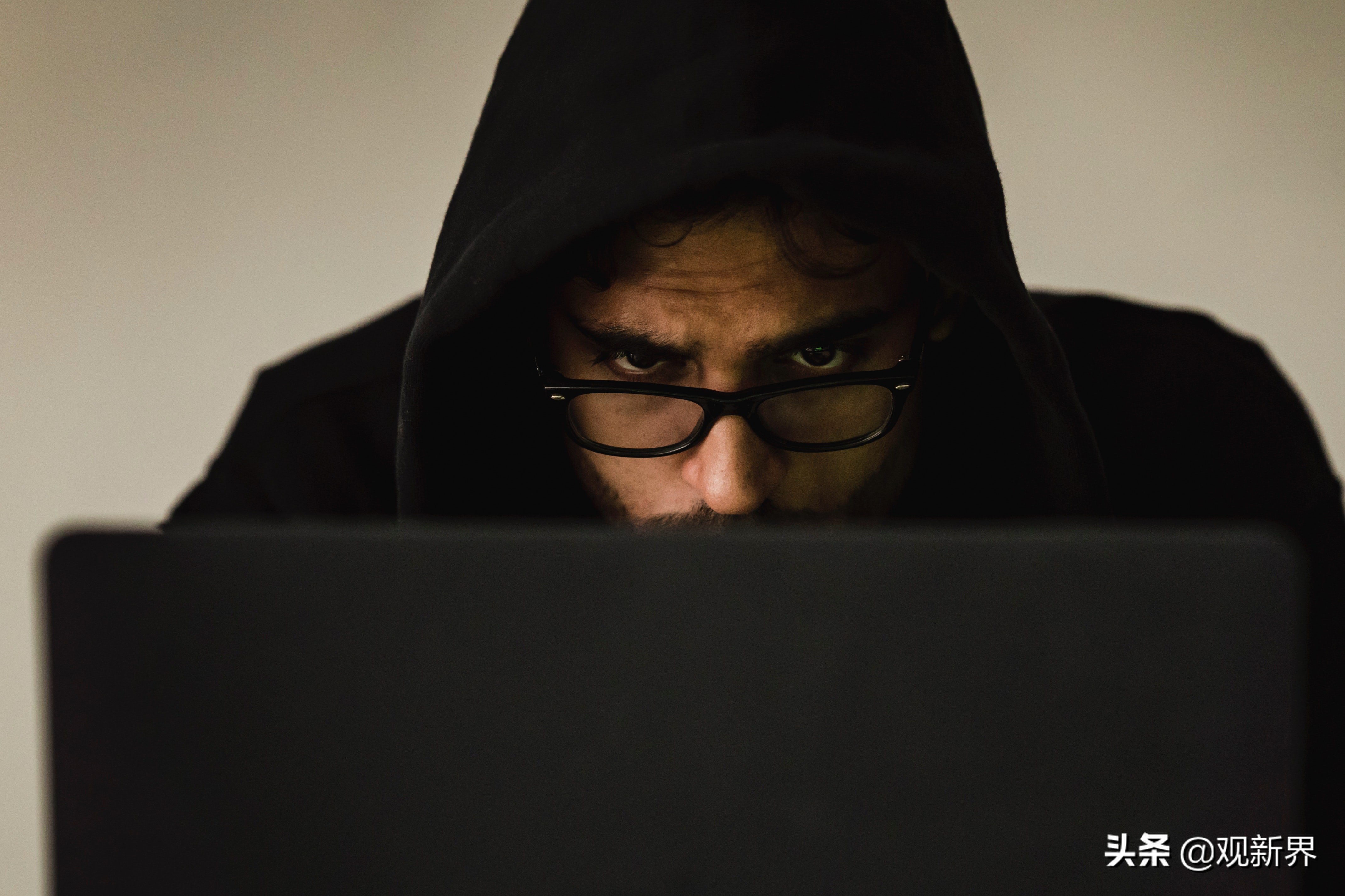 广告投放的洗稿行为，为何大家乐此不疲？