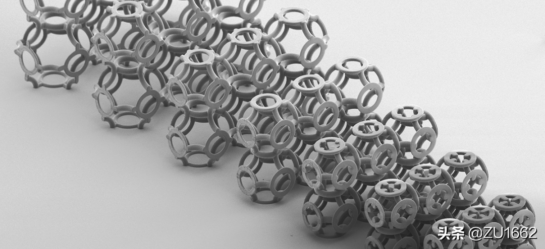 选择学校时，也可以先了解一下这所学校的重点研究领域