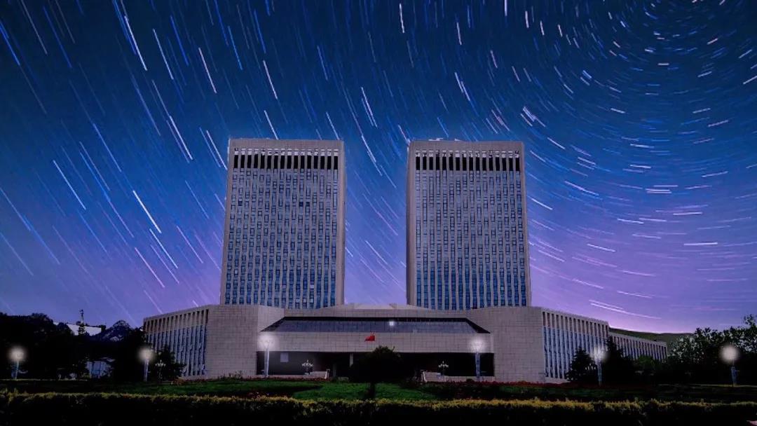 坐拥三大校区，占地2655亩，培养超30万精英，十个理由让你爱上山东这所高校！