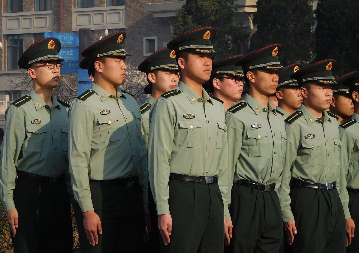 参军入伍最理想的途径，高考直接报考军校，学生和家长须知