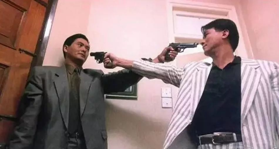 《枪火》：五个男人的情义，深度解析杜琪峰暴力美学经典