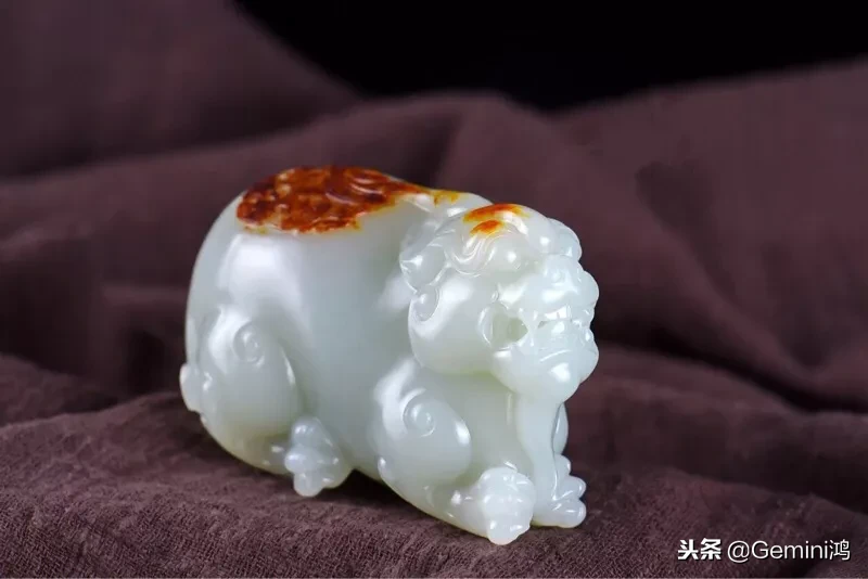 南红五行属什么属性（12生肖最佳搭配色系）
