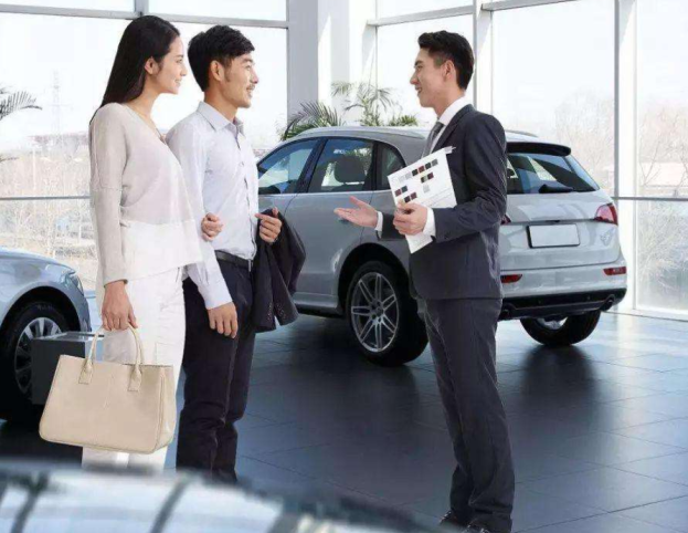 “全款买车”和“贷款买车”到底有啥区别？简单算笔账，就清楚了