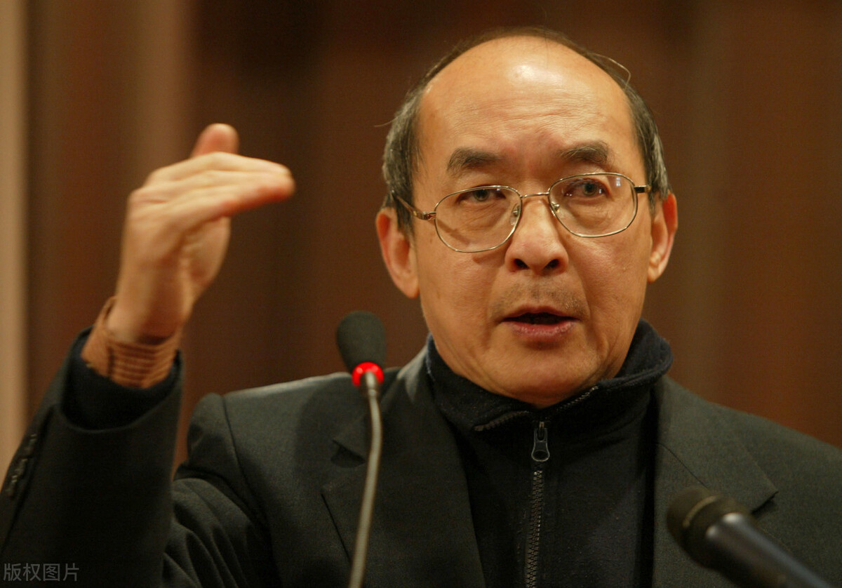 “涨价”型教授：油价涨3倍不堵车，地铁票、火车票涨10倍不拥挤