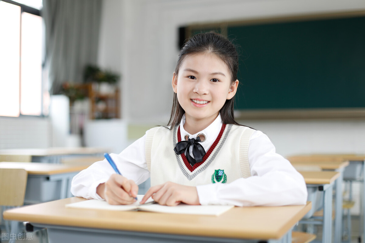 高中英语阅读课经验教师和新手教师纠正反馈语使用的观察和分析