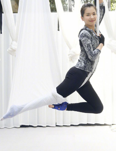 老人刘涛：空中瑜伽又瘦又美、飘逸迷人！一起解锁空中姿势，教学