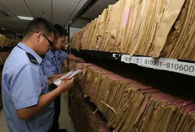 我国高考历史上，最难的三次数学考试，学生都是哭着走出考场