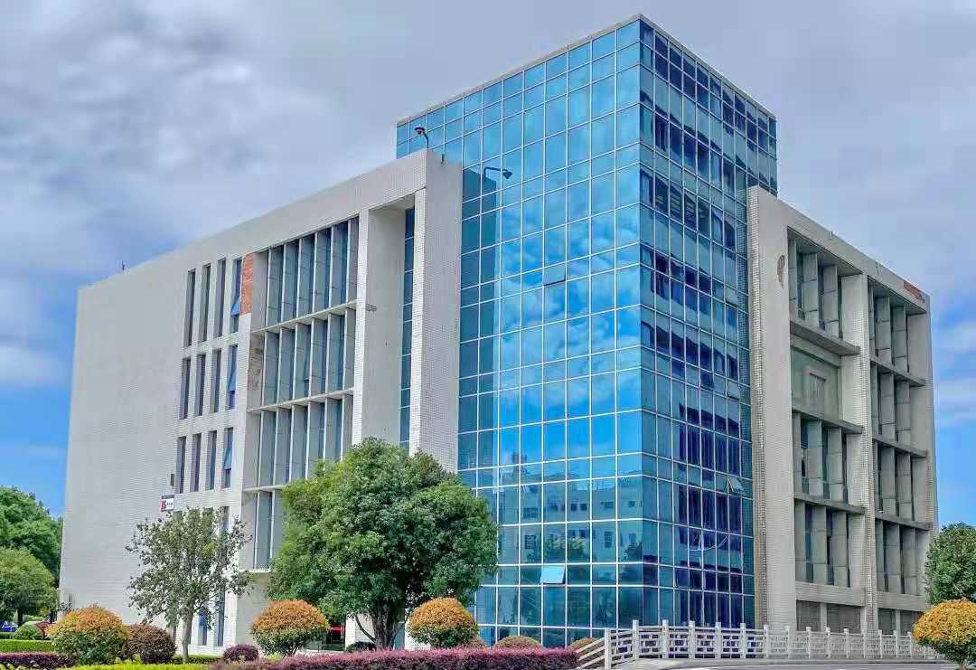 湖南一所高校申请“改名”，有望三年内完成，当地学生有福了