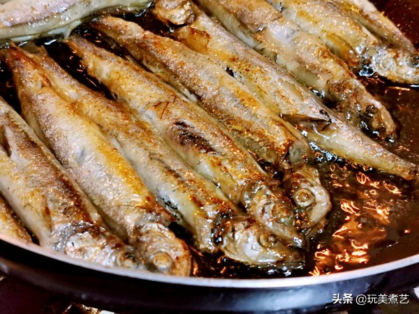 「年菜制作分享」 多春鱼简单料理方法