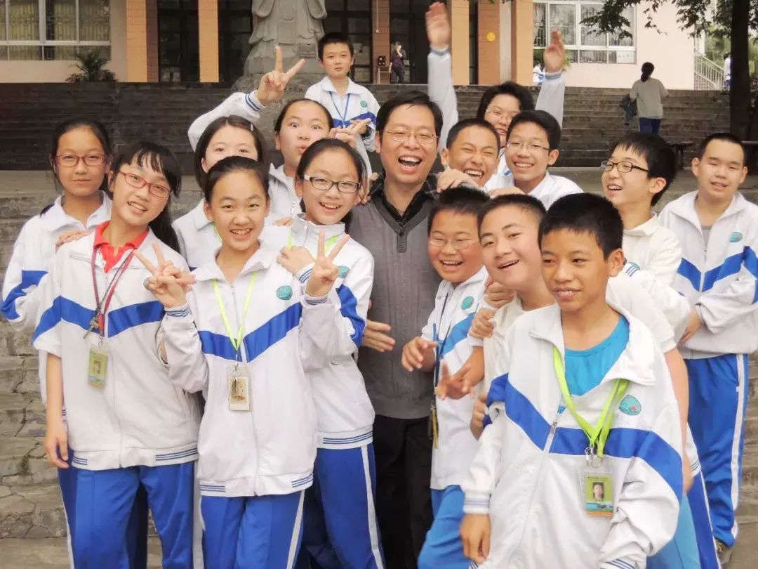 从报考方式到饭堂菜式，带你全方位了解惠州一中