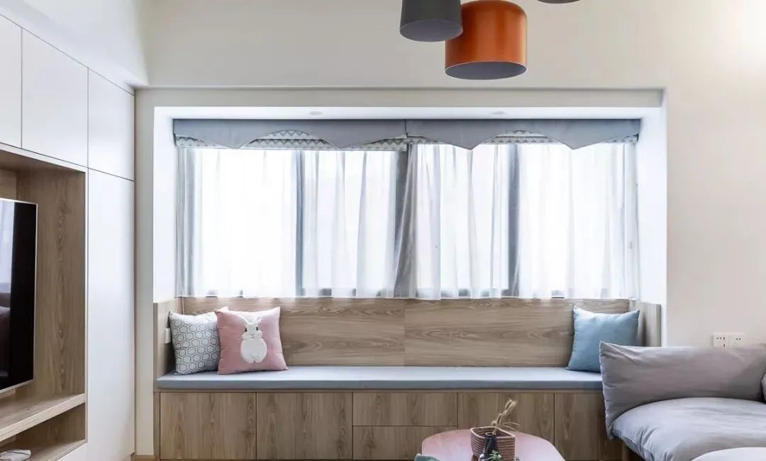 飘窗空间别浪费，照着这样设计，好看又实用