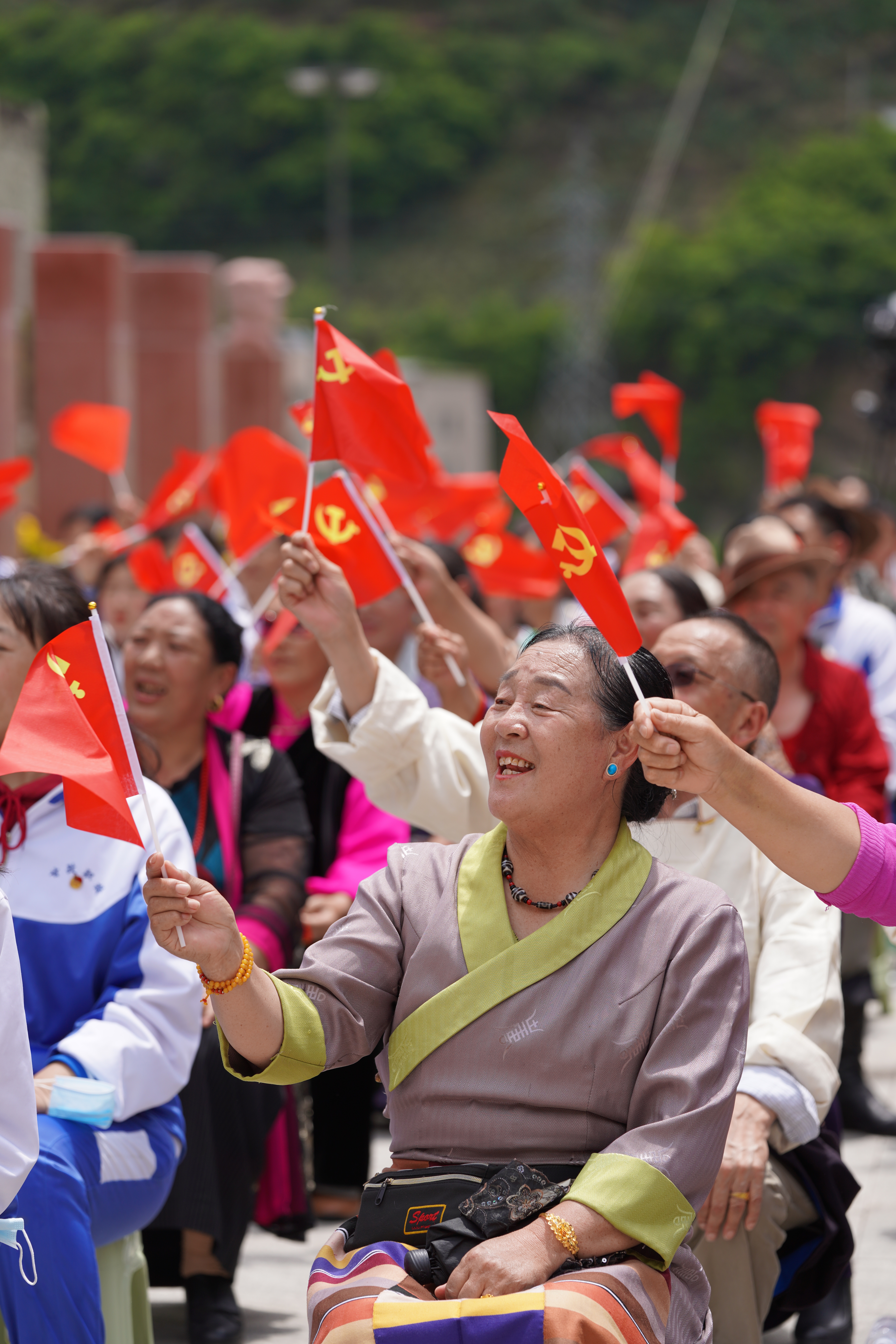 看现场：《红星闪耀高原》——降边嘉措《长征精神的时代价值》