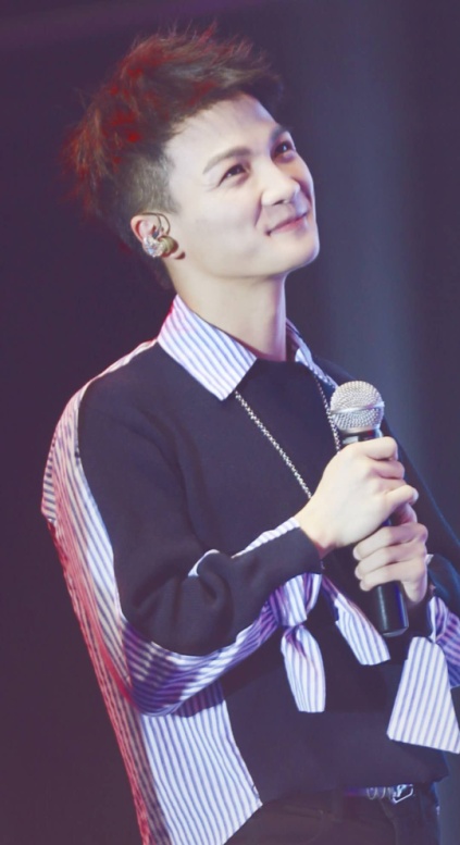 情愿被女友骗钱，为兄弟赚5亿，发现周深，高晓松真是宝藏男孩