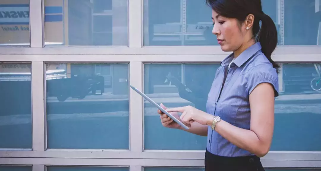 保费交了1万多,凭啥退保只退几百块?揭秘保险背后的真相