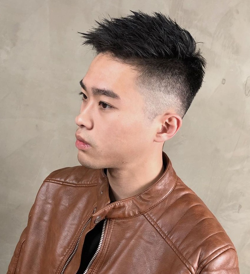 男生"两边剃光"发型很帅气!春天剪这6款造型,清爽干净显精神