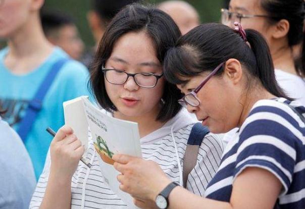 南京一所211大学太委屈，常被考生误认为普本，实则就业率高达90%