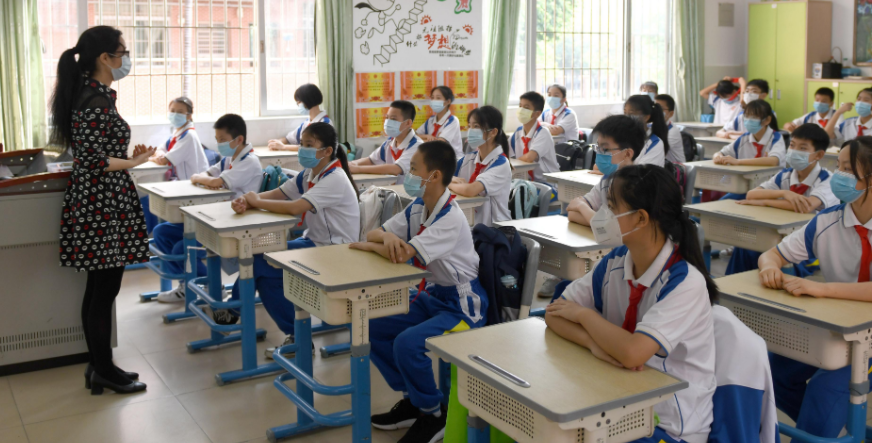 高中生默认“学科难度”排行榜，英语勉强排第三，榜首实至名归