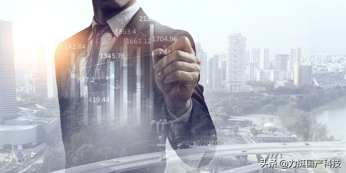 高考志愿填报智能系统——服务全靠“机器人”