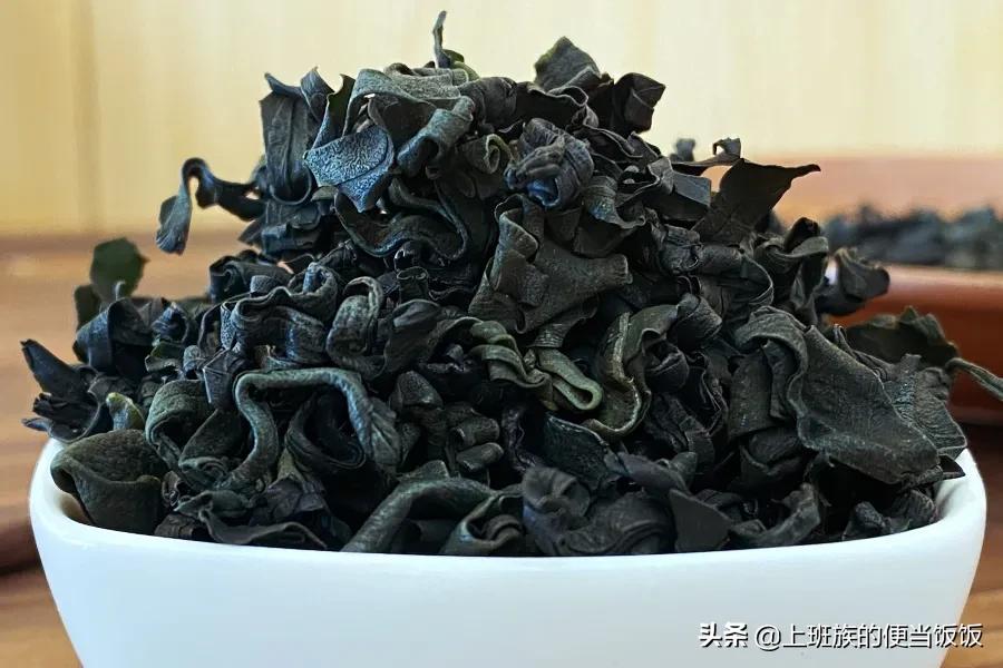 秋季干燥喝什么汤好喝(秋季干燥，多喝这碗汤)