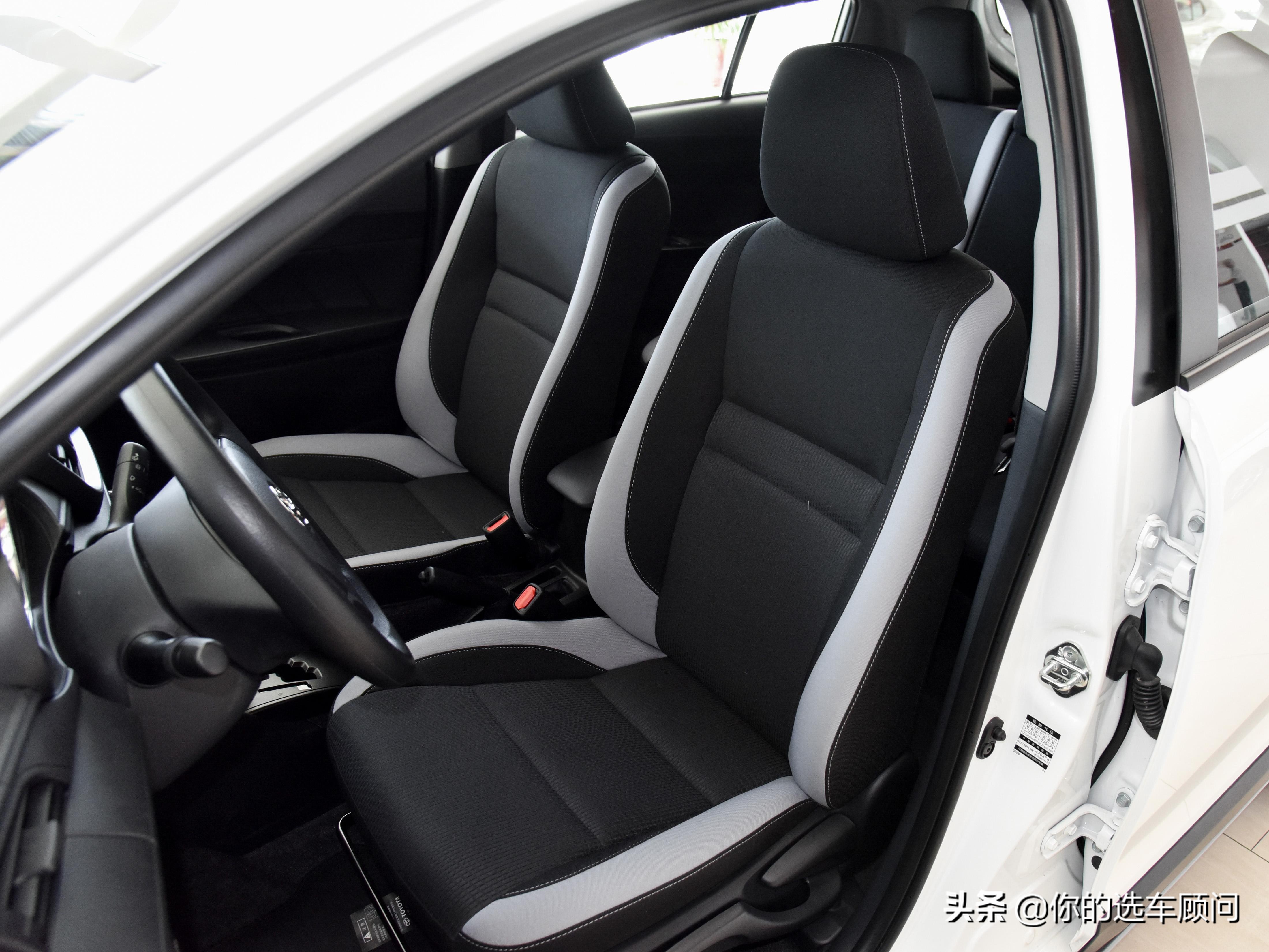 5L油耗日系合资，极其耐用又灵活的低价车，带你看丰田YARiS L 致炫