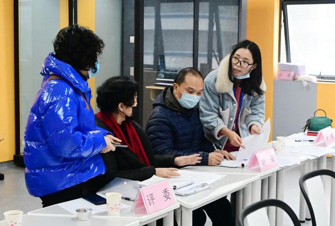 巧用学历案！温江青年教师三学课堂大赛，在新世纪光华学校开战