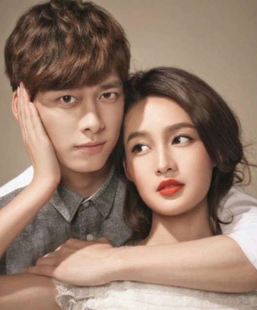 而且李沁也从来不组cp,跟李易峰和魏大勋等等男演员合作,也被大家组过