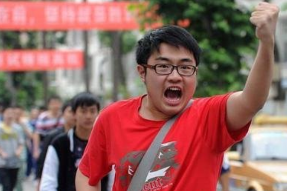 一批大学已经开始录取，考生迟迟查不到录取结果，是掉档了吗