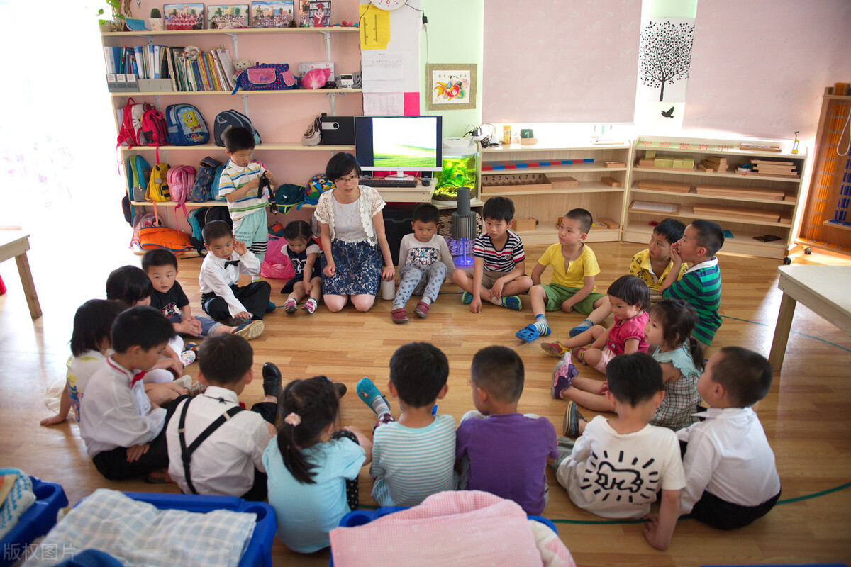 公立幼儿园一个月八九百，私立幼儿园一个月两三千，有什么区别？