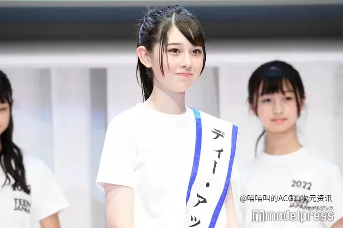 日本14歲美少女石川花顏值驚呆國內網友，這就是新的千年美少女嘛